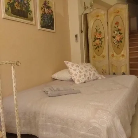 Retro 51 Apartment