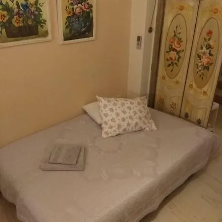 Retro 51 Apartment *